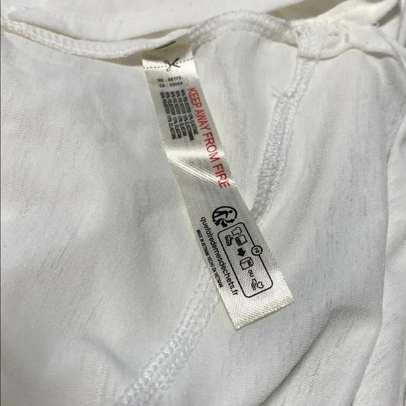 FP Movement White Tee Long Sleeve Shirt - XS - Picture 5 of 7